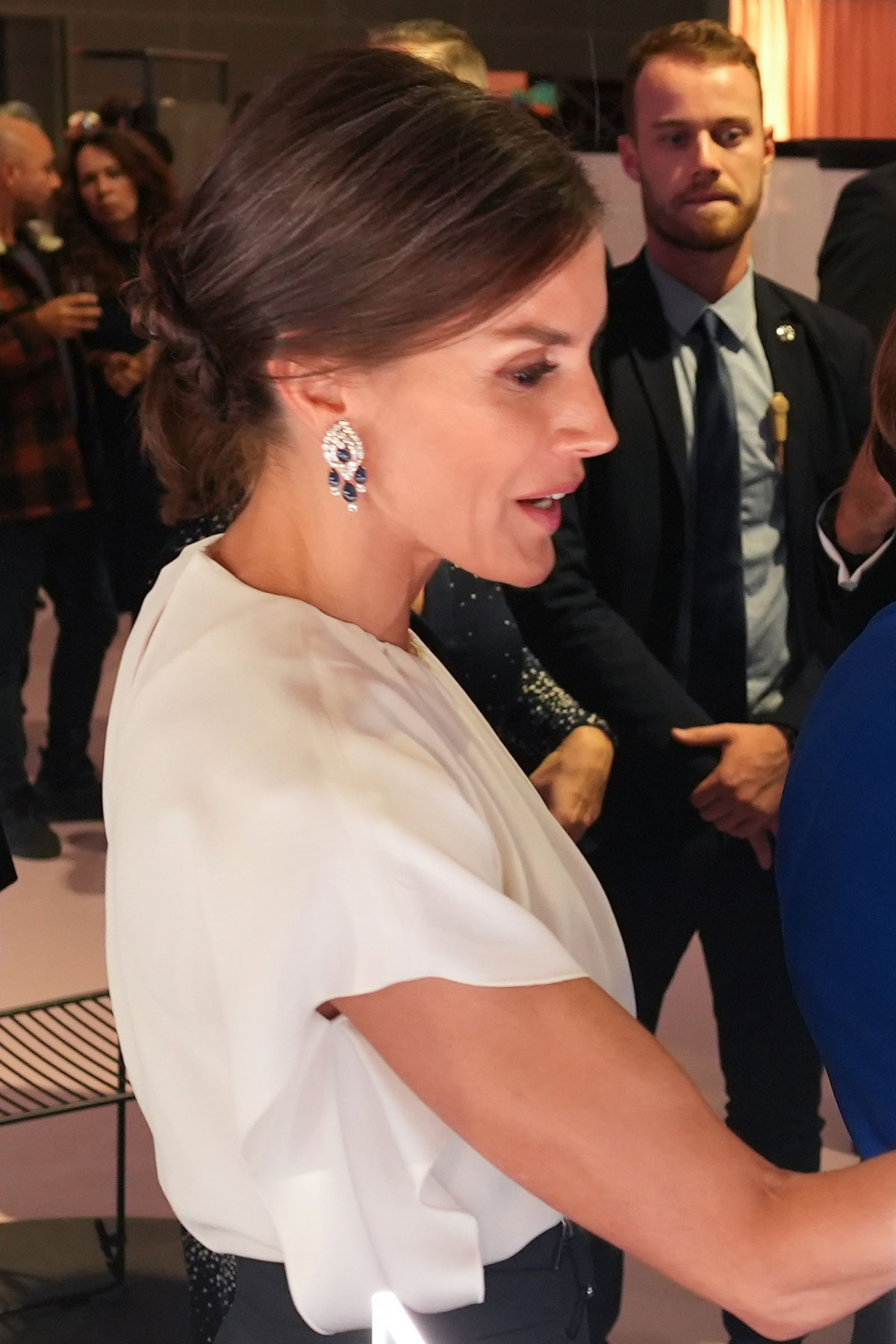 莱后德国行穿搭全记录，衣品和颜值一样飘忽不定，珠宝是最大亮点