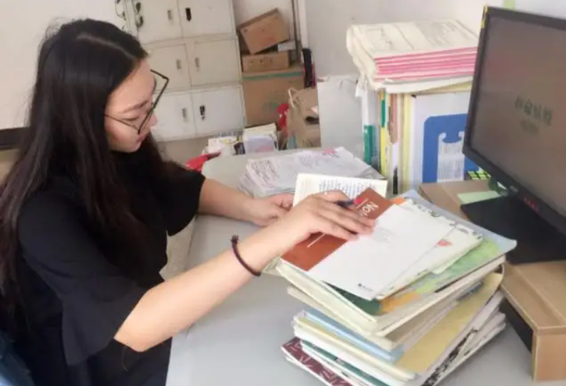 教师群体迎来“好消息”，工资终于要涨了，3类教师优势较大