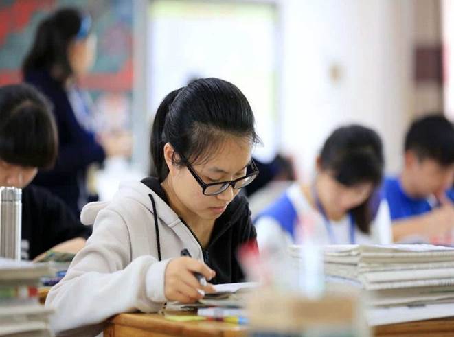 高三一模多少分，才有希望考上一流大学？20年任教班主任给出答案