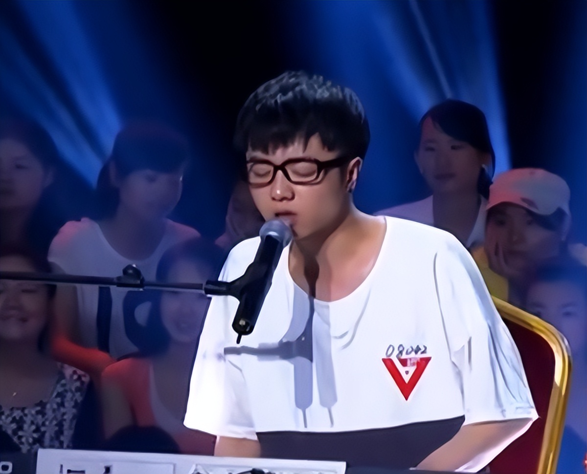 张碧晨：前男友是华晨宇，瞒着他生孩子，余生当个幸福的单亲母亲