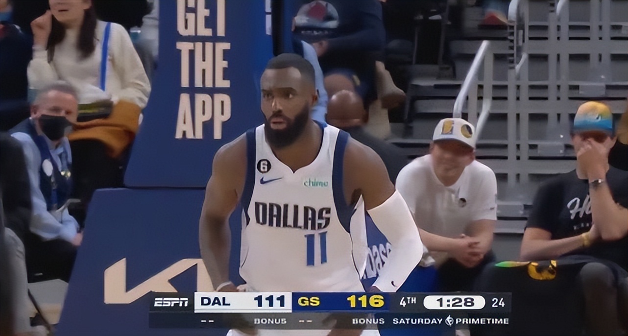 nba勇士对独行侠（勇士119-113险胜独行侠，但最糟糕的事还是发生了，库里受伤）