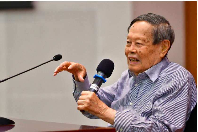 2021感动中国年度人物杨振宁你根本不了解他的伟大