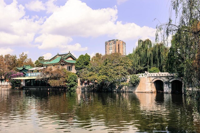 二十世纪上半叶我国物理学成就概述