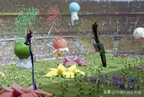 2018世界杯整場回顧（卡塔爾世界杯倒計時30天，準(zhǔn)備咋看？來回顧一下歷屆世界杯開幕式）