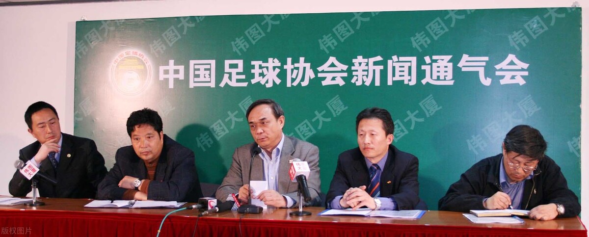 中超是足球里什么水平（中超在亞足聯最新排名第十六，低于泰國，越南，印度等國足球聯賽）