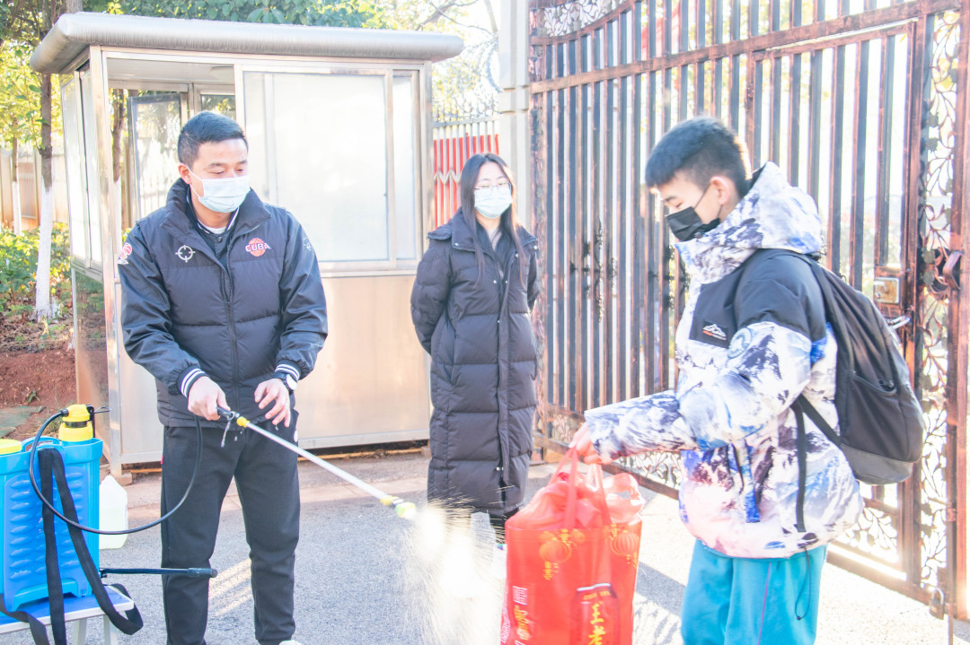 云南長水外國語中學(xué)各年級分批次返校復(fù)學(xué)(圖12)