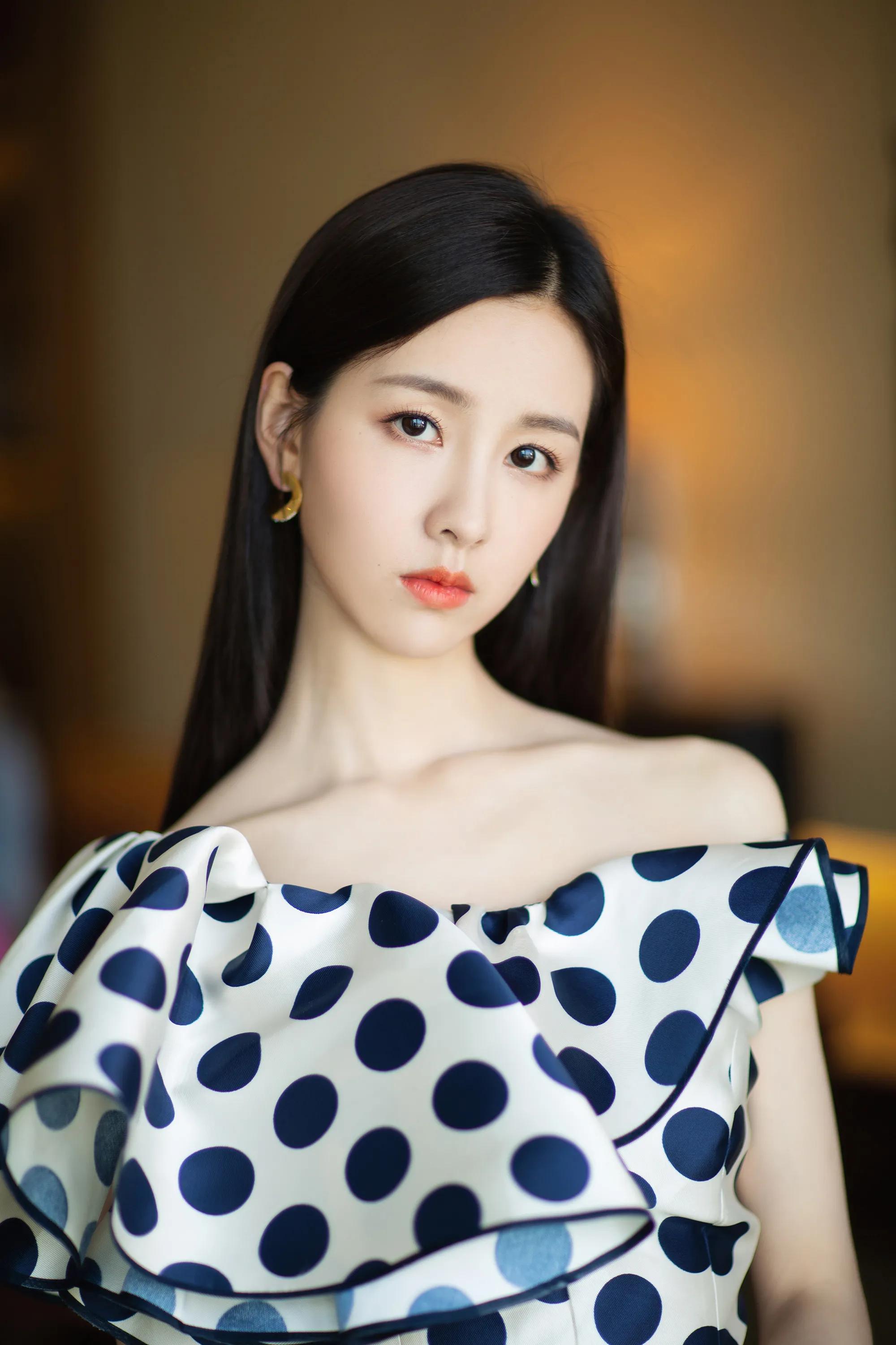 陈都灵美图