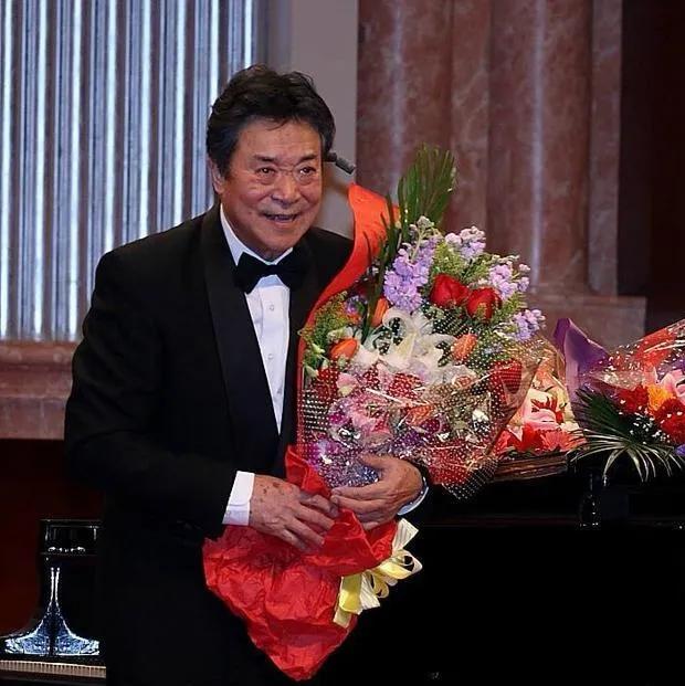 ��ף�Ƹ衷�ݳ��������ȥ��������93�꣬���һ��¶���Լ���泪