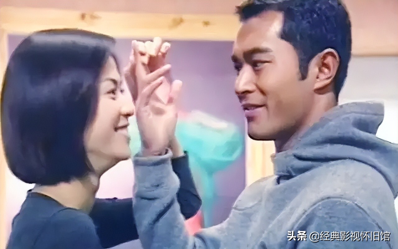 从古装走到时装的三对儿荧幕情侣，有的让人意难平，有的却很甜