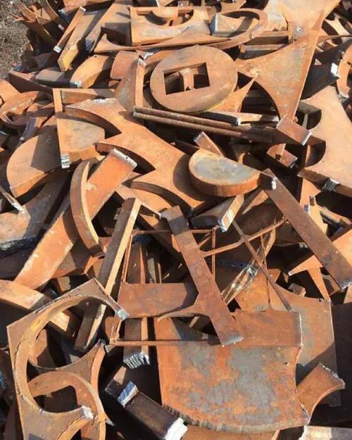 钢材废铁回收价格今日价，回收旧废铁价格