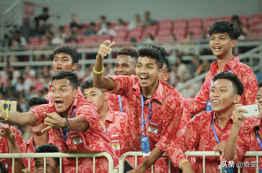 为什么有的足球比赛没人观看（世界杯结束，中国、印度、印尼，为何人口大国，男足排名偏不行？）