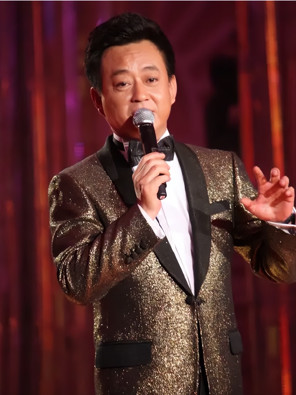 朱军:看似赢了官司,实则输得一败涂地,他还能重回央视春晚吗?