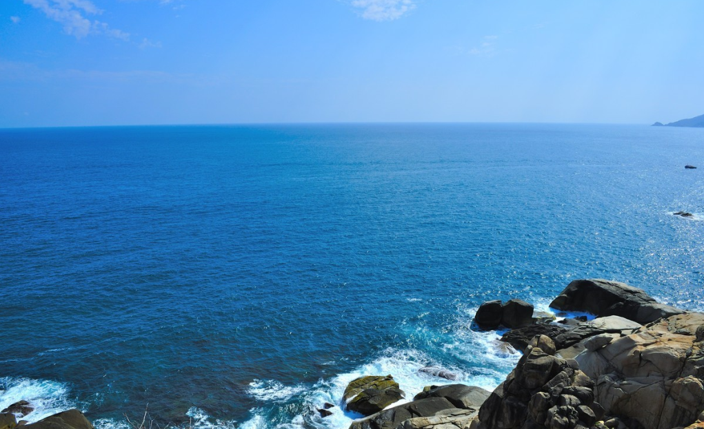 形容大海的唯美句子长「形容大海的唯美句子短句」