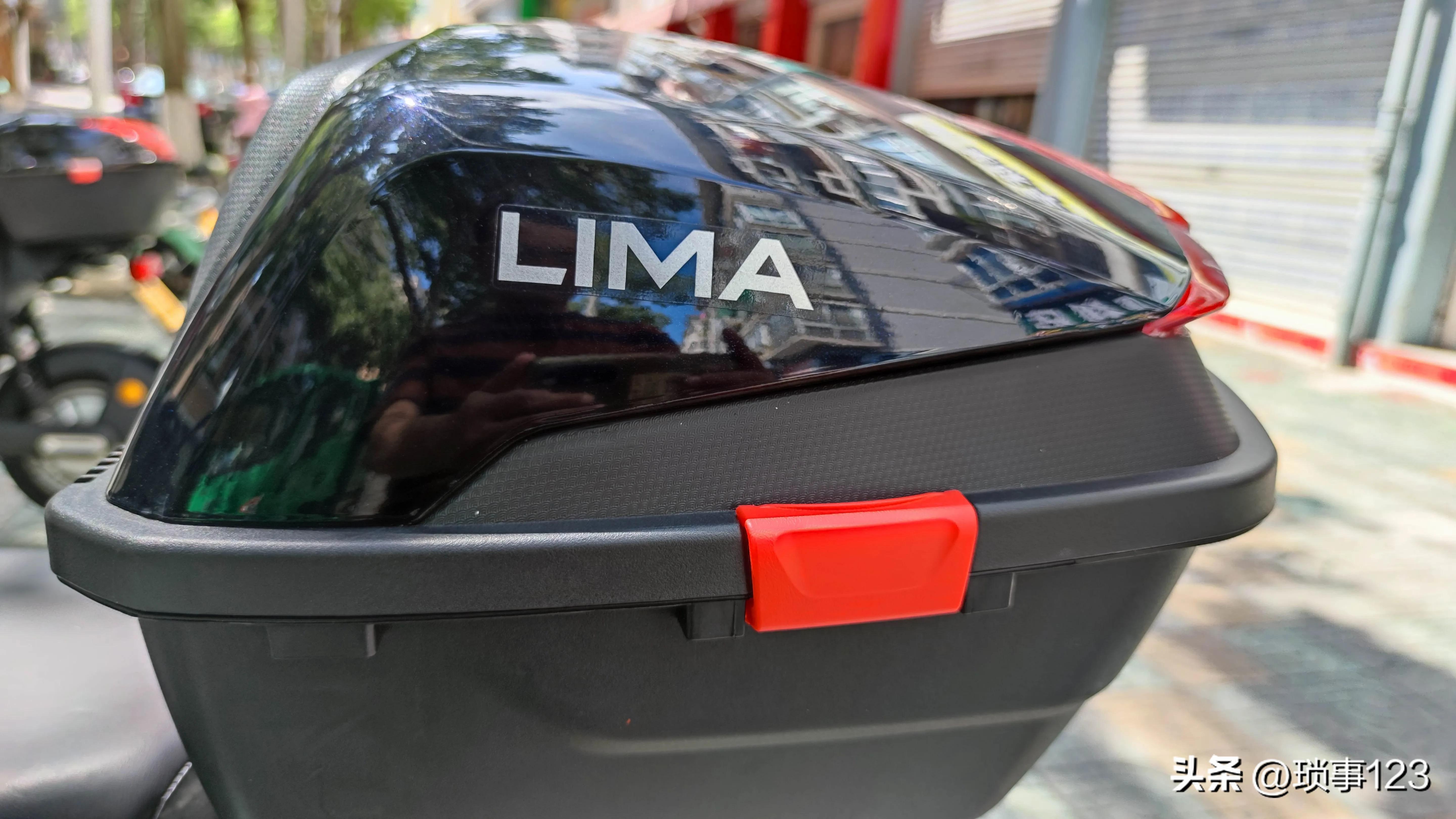 立馬電動摩托車（3850元入手，立馬極威（LM1500DT-10）電動摩托車靜態評測）