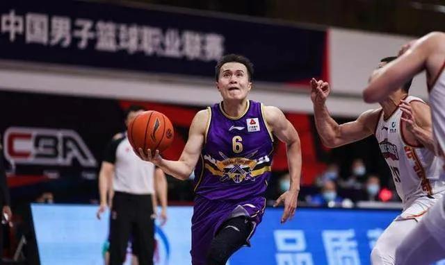 北控男籃張帆是哪里人（馬布里的得意弟子-北控球員張帆）