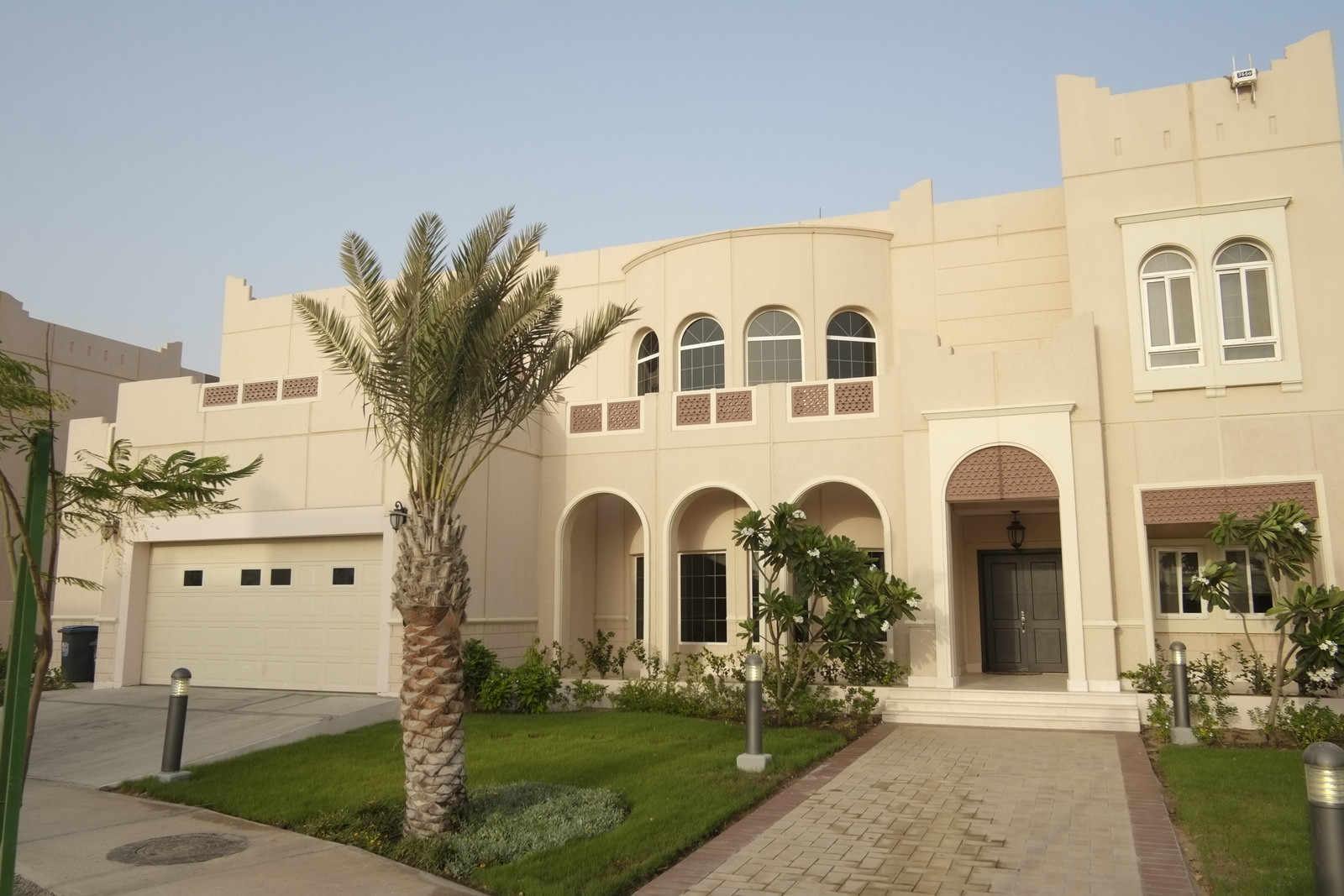 博士生考进“土豪大学”，学费全免住别墅，每年净赚7万美元奖金