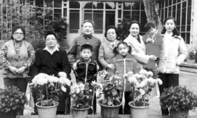 1997年邓小平逝世，夫人卓琳写信党中央：小平对自己的后事有安排