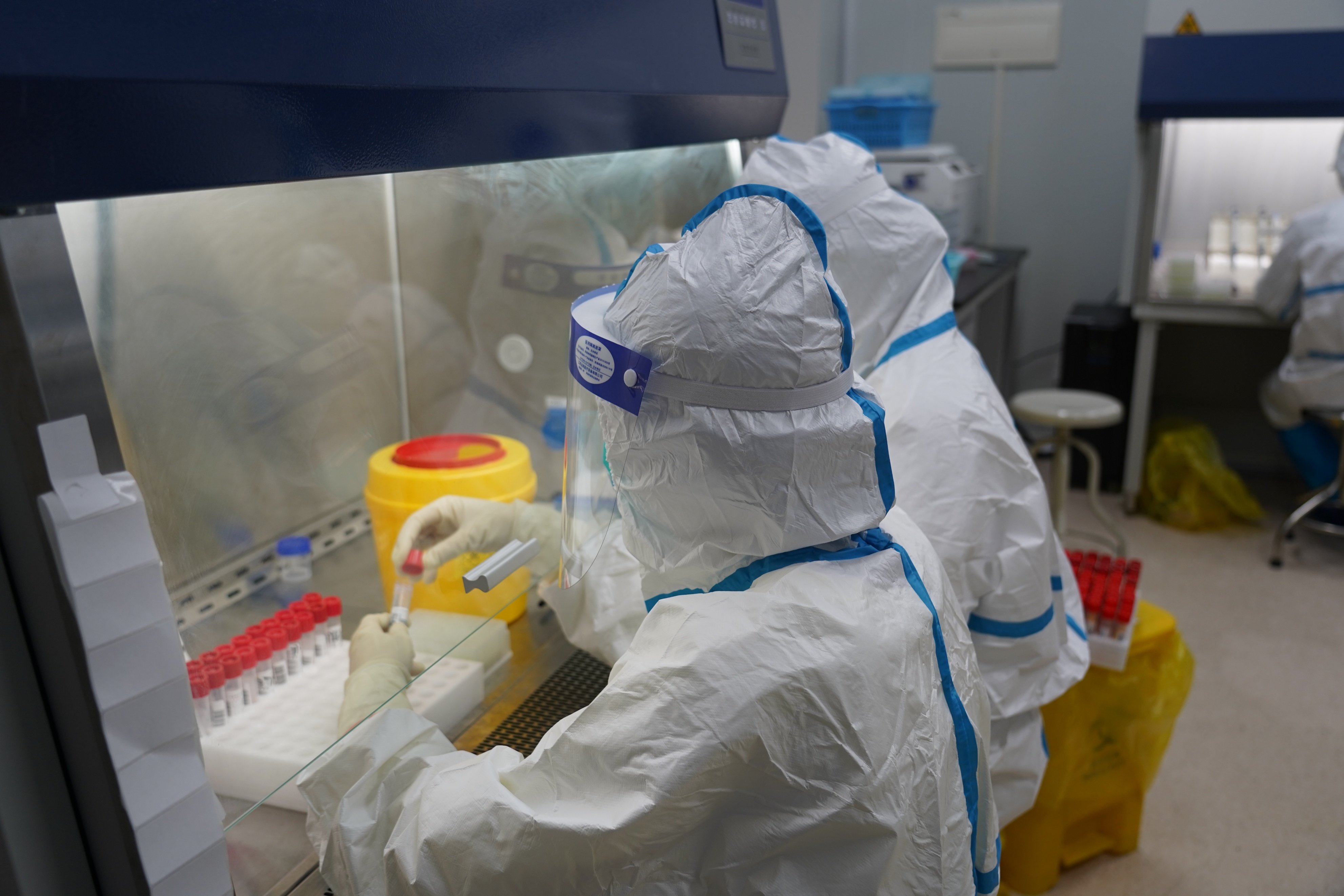 郫都区人民医院：“疫”线小人物，凝聚疫情防控磅礴力量