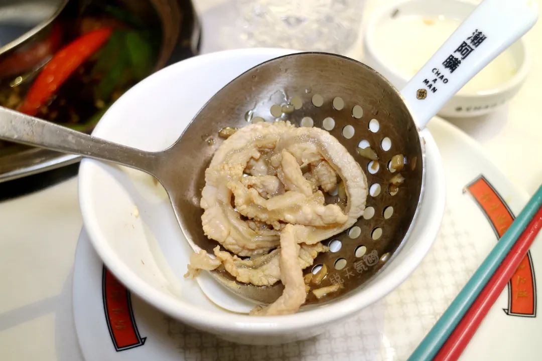 厦门首家潮汕卤水火锅，烫鹅肝海鲜味道好，人均120吃出500的感觉