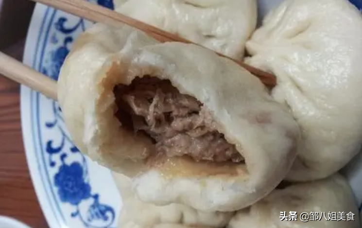 做萝卜猪肉馅包子，萝卜该怎么处理？教你一招，饱满多汁味道香