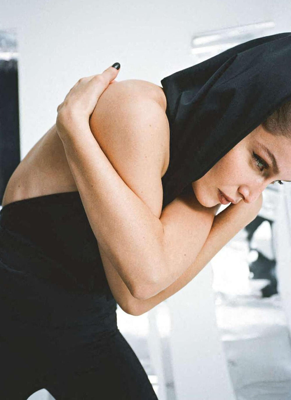 普特利亚斯玛塔在列(法国超模利蒂希娅·卡斯塔 (laetitia casta)拍摄