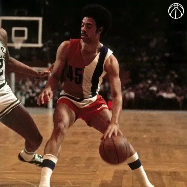 为什么nba球衣有美国国旗（NBA球衣进化史-华盛顿奇才队）