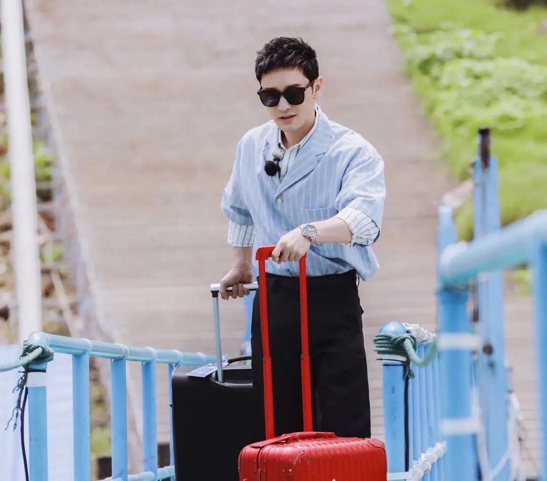 《中餐厅6》阵容上热搜，张若昀加盟不意外，大满贯视后才是惊喜