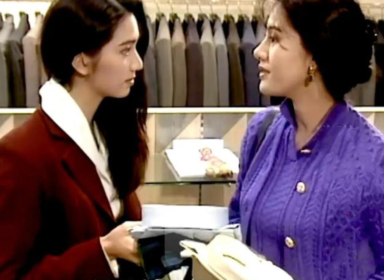 TVB悼念倪匡重播《原振侠》，李嘉欣洪欣同框成经典，颜值皆巅峰