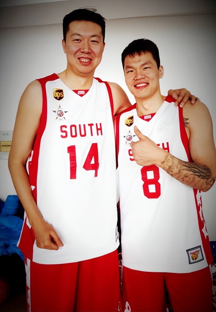 朱芳雨最新总得分(篮球名将朱芳雨:cba第一个万分先生,结婚,离婚,再婚