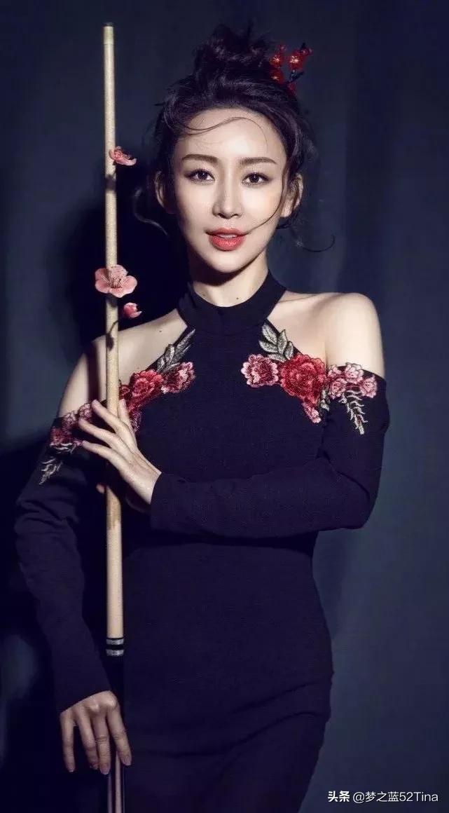 九球天后潘晓婷唯美照片