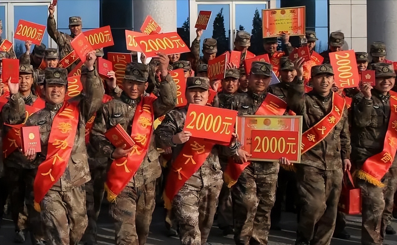 2022年大学毕业生直招军士入伍，有5大优势，建议了解