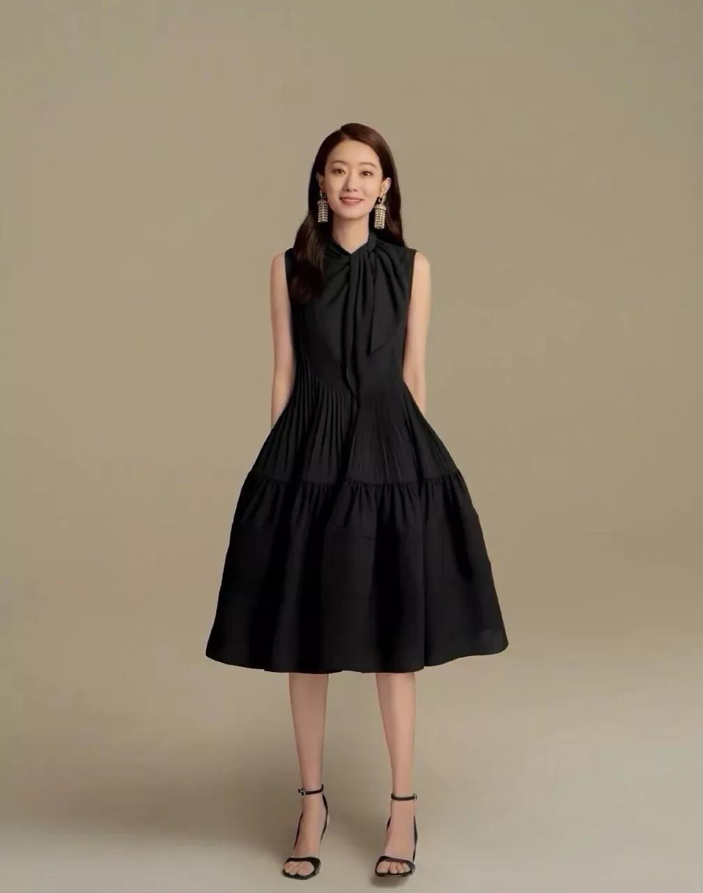 明星俏佳人：不是时代抛弃了张小斐，而是她读懂了“清醒”二字