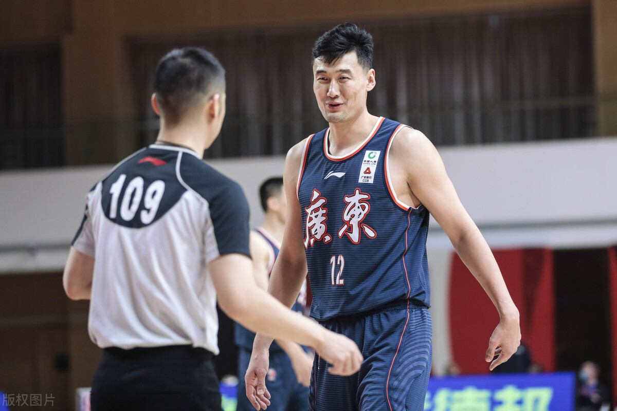 cba球員薪水排行榜2022（21-22賽季廣東男籃球員年薪公布，7人合同到期，蘇偉還有一年合同）