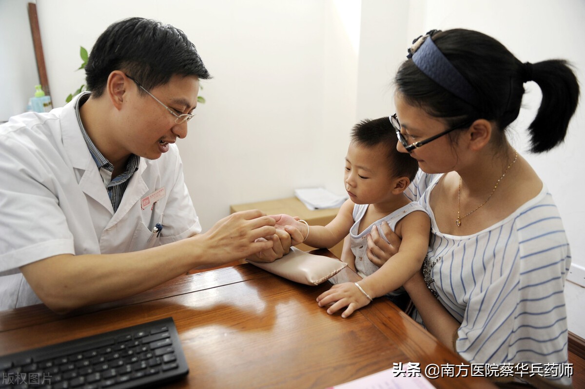 入睡后汗出异常，醒后汗泄即止｜盗汗怎么办？听听中药师怎么说