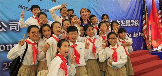 第十一届女性成长论坛在郑大西亚斯国际学院举行