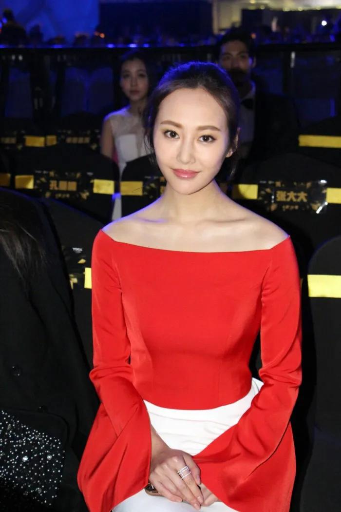 李纯，20张精美的照片