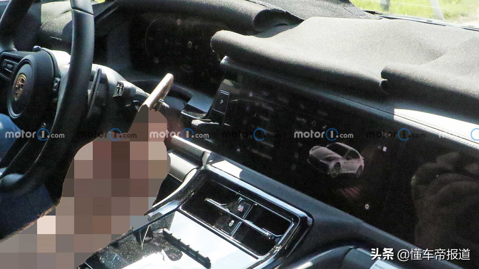 新车｜内饰模仿Taycan，外观小调整！保时捷新款Panamera谍照