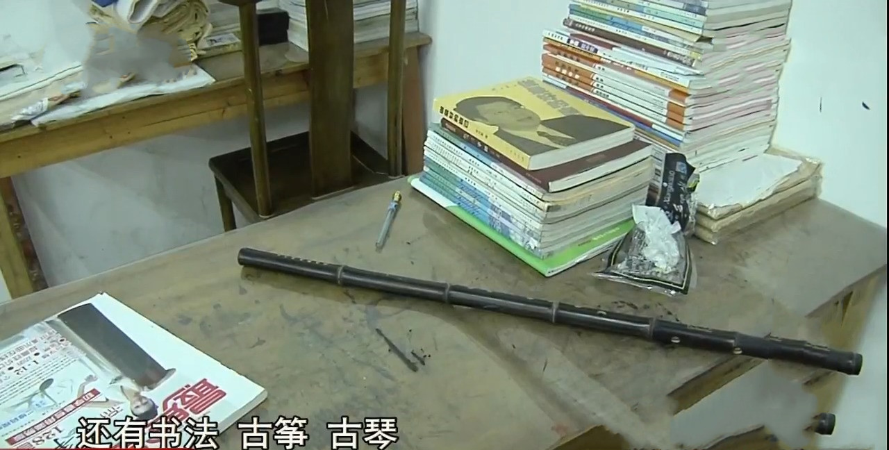 2016年16岁少年校内被逼自杀，真相揭露，阳光学校里为何阴云密布