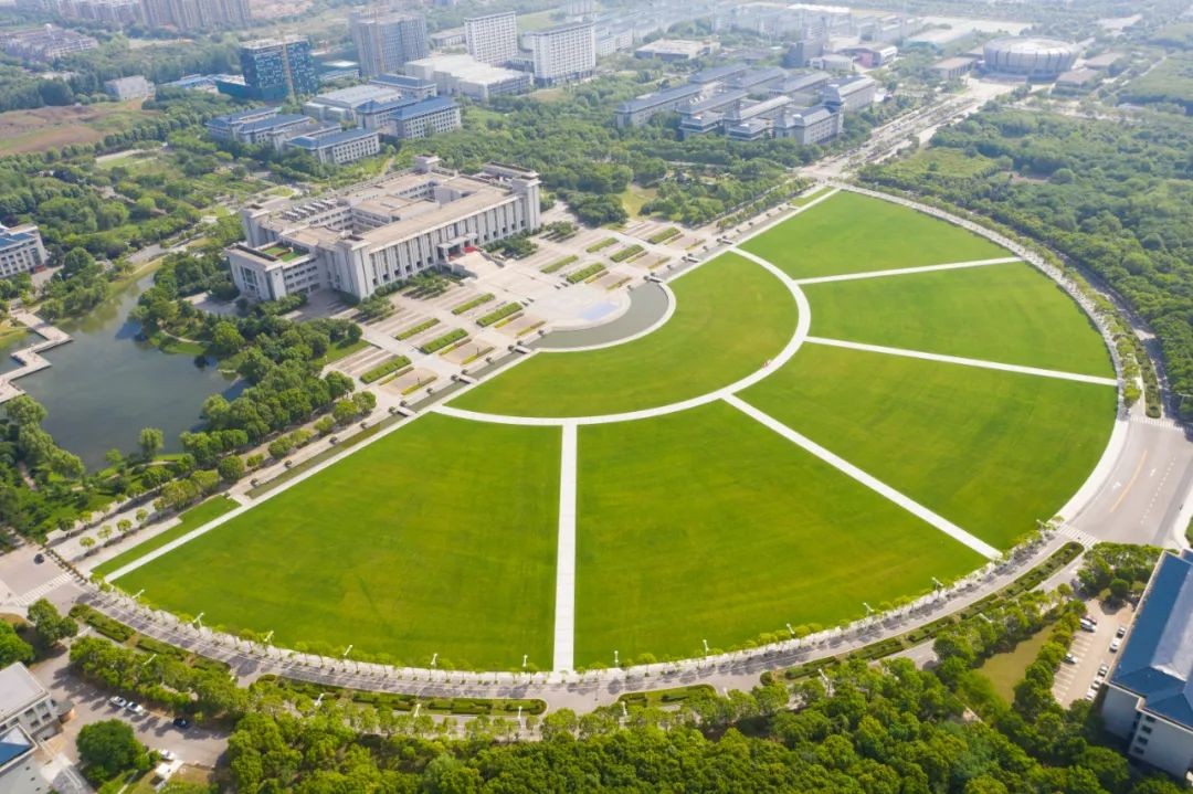 启天时、聚地利、应人和！东南大学：承大国气象，开双甲荣光！