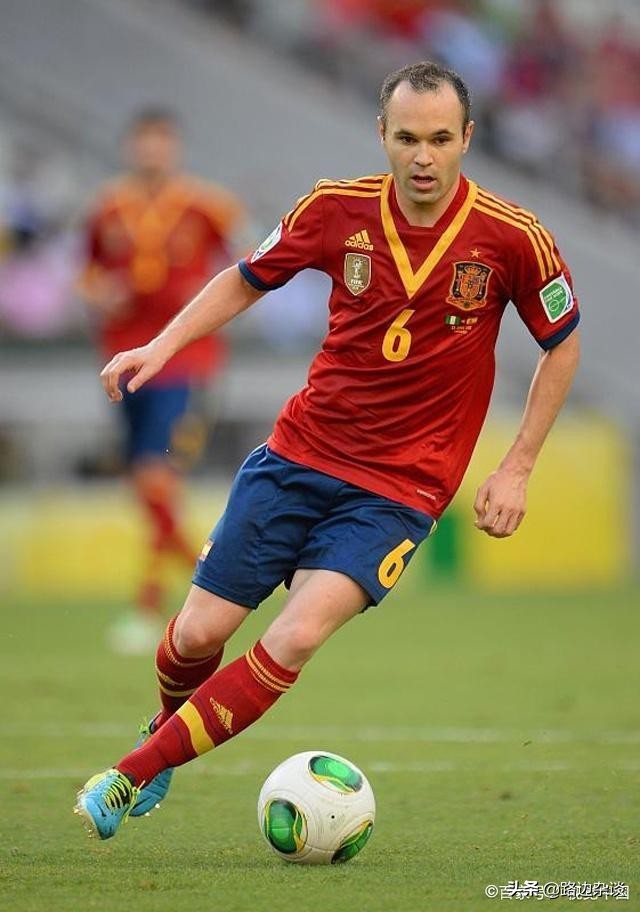 西班牙足球世界杯几个冠军(盘点世界足坛历史最佳阵容(西班牙))