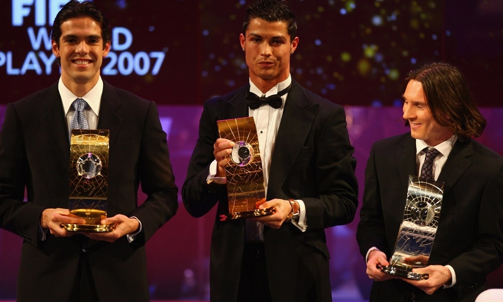 卡卡为什么没有踢世界杯（曾力压C罗和梅西的卡卡，不沉迷于酒色，却为何早早衰落？）