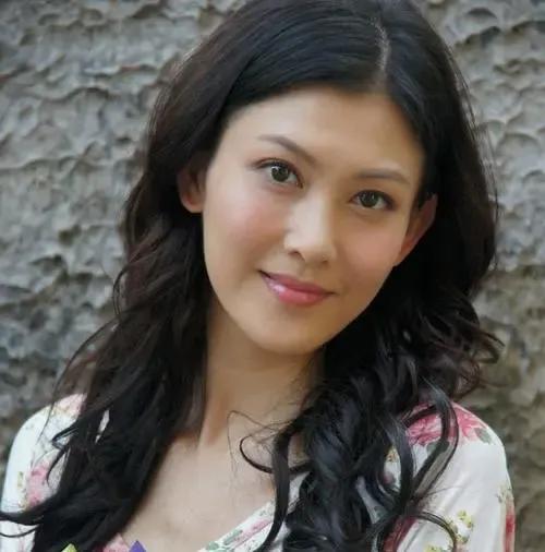 演反派出圈的明星有哪些？