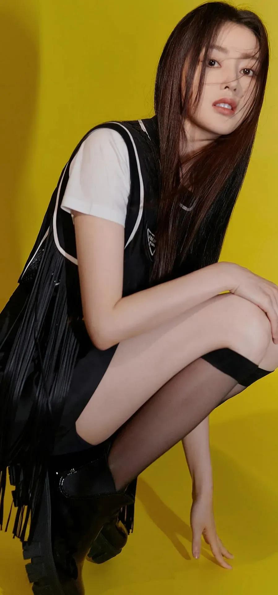 张天爱、杨幂杂志大片，清纯唯美，炫彩多姿