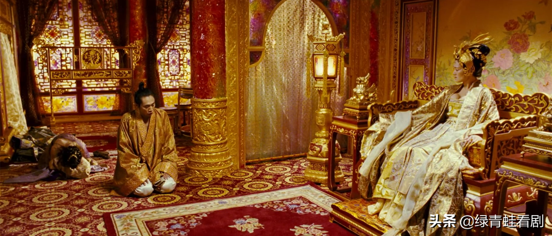 张艺谋斥资3.6亿，为打造巩俐女皇梦，周杰伦成最惨工具人