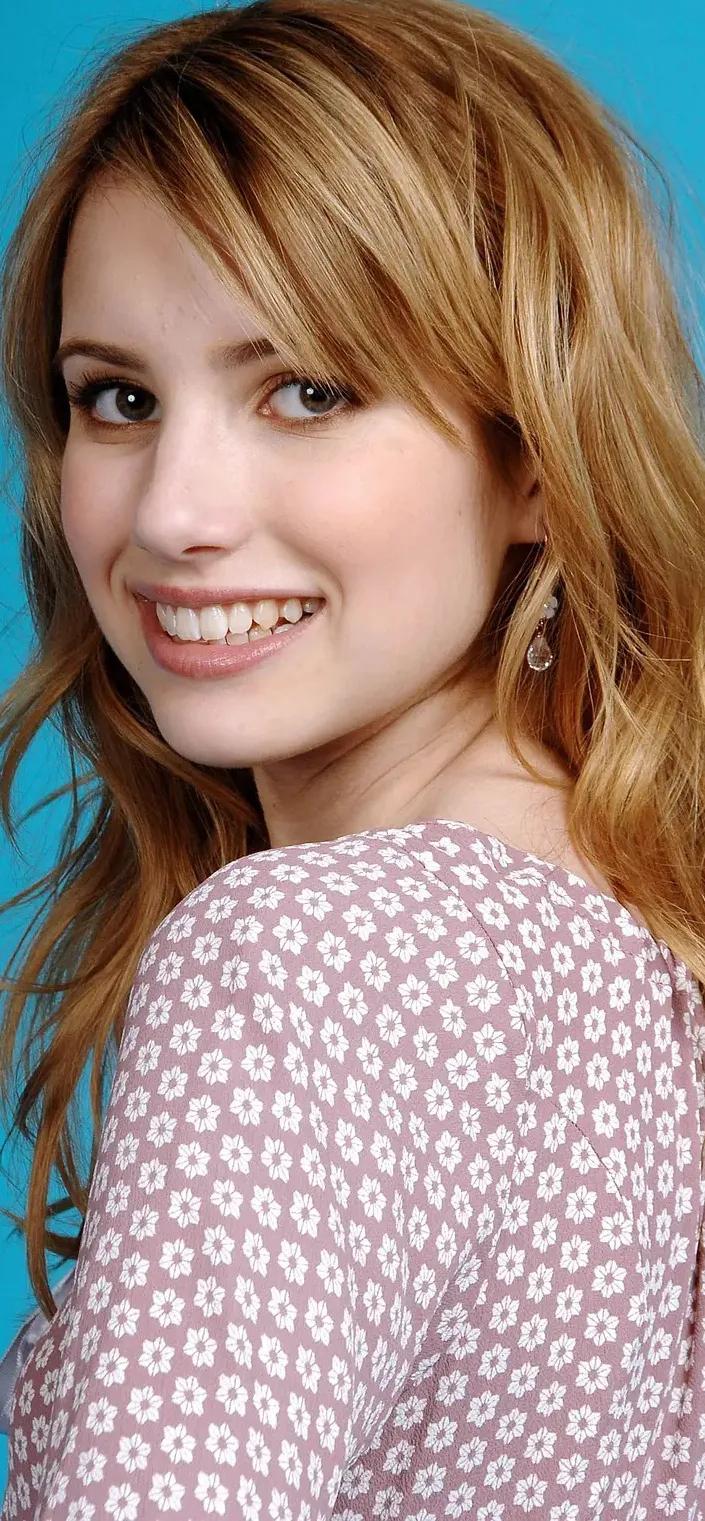 英文名:emmaroberts,别名:小萝卜丝1991年2月10日出生于美月纽约,演员