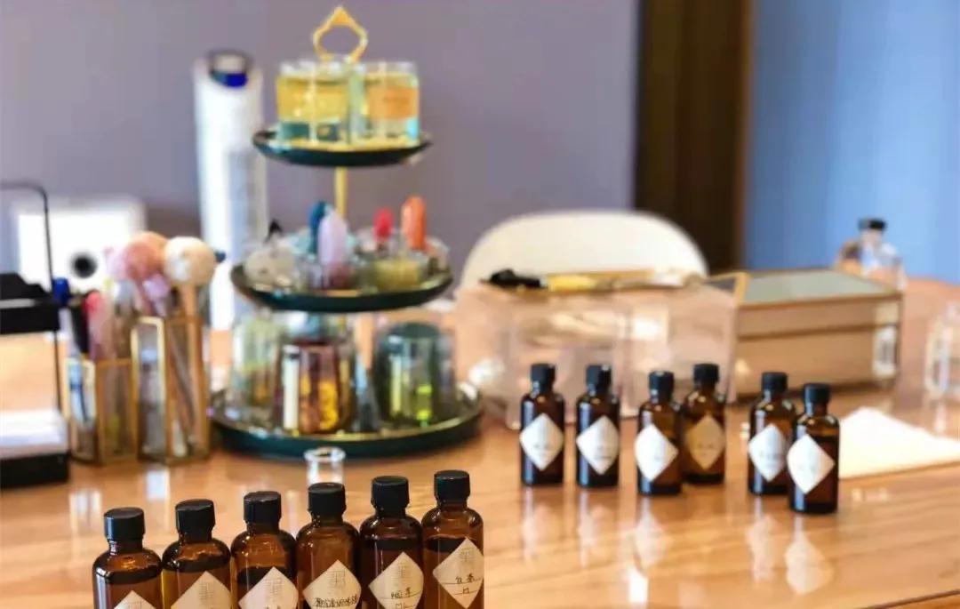 陶艺、丝巾、首饰…北京这9家宝藏DIY小店，每个都想体验一遍