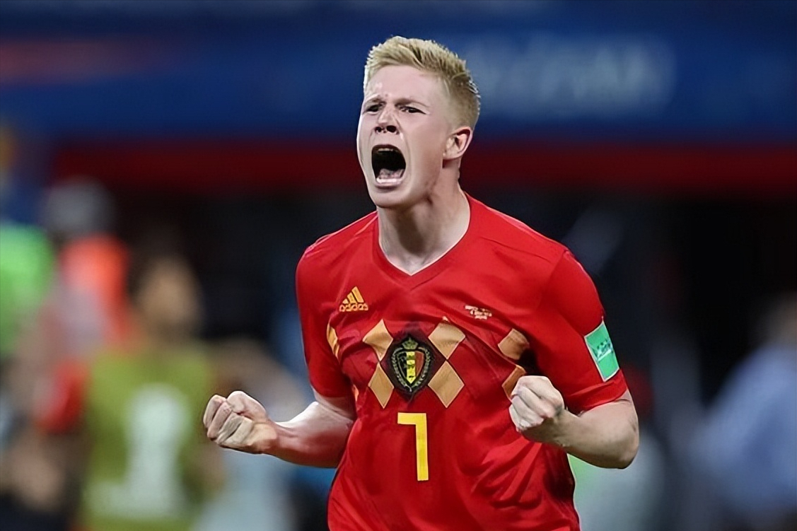 为什么欧冠称为德布劳内杯（最强进攻型中场德布劳内，开上帝视角的人，传球的最高水平）