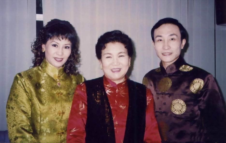 活在记忆中的8位女星，有母亲专业户，也有舞蹈家，最大100岁