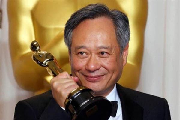 高考第一天，盘点那些花了3年才考上大学的明星，他们依然闪耀