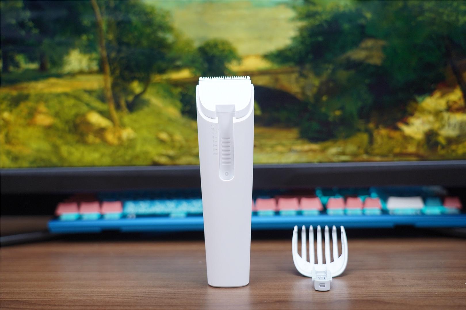 售价99元，比小米的同类产品还具性价比，这一次飞科赢了